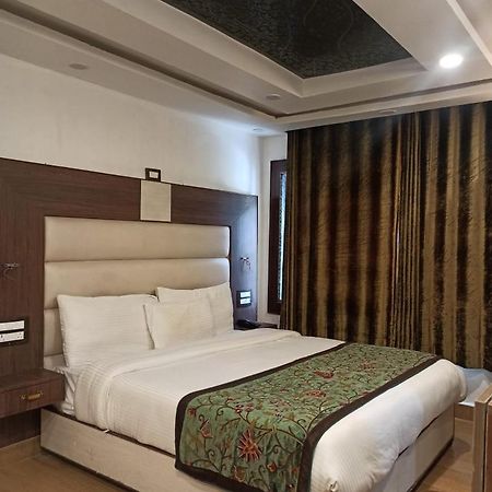 Wildflower Villa Pahalgam Bagian luar foto