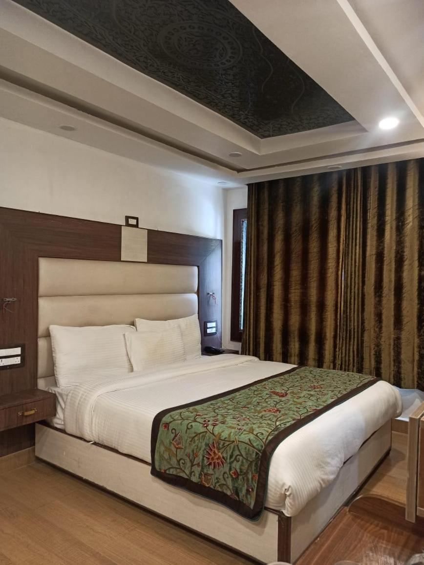 Wildflower Villa Pahalgam Bagian luar foto